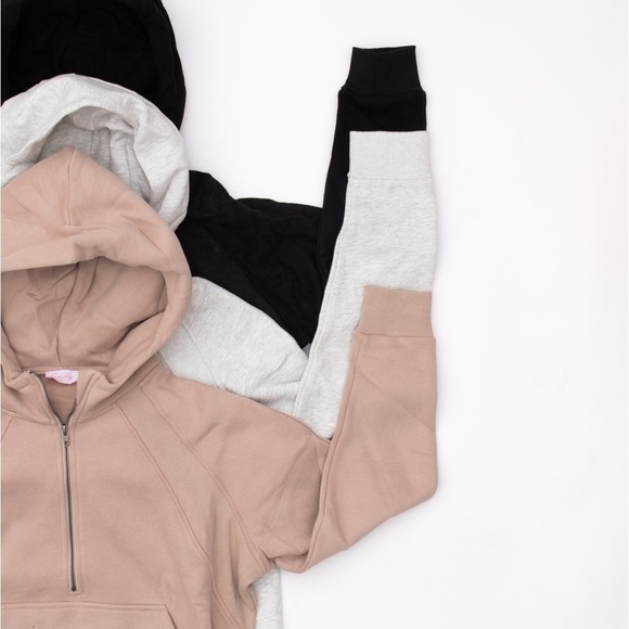 NWOT Pink Lily Beige Quarter Zip Pullover - Picture 4 of 6